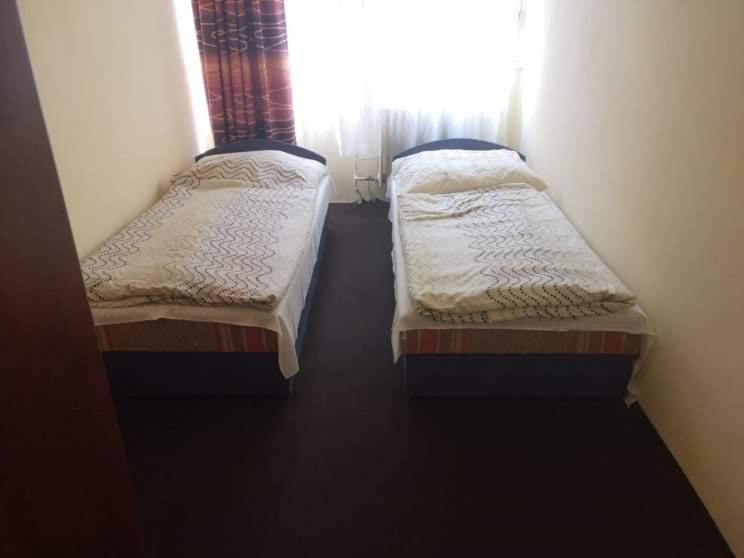 Fenyves Panzio Bed & Breakfast Siofok Ngoại thất bức ảnh
